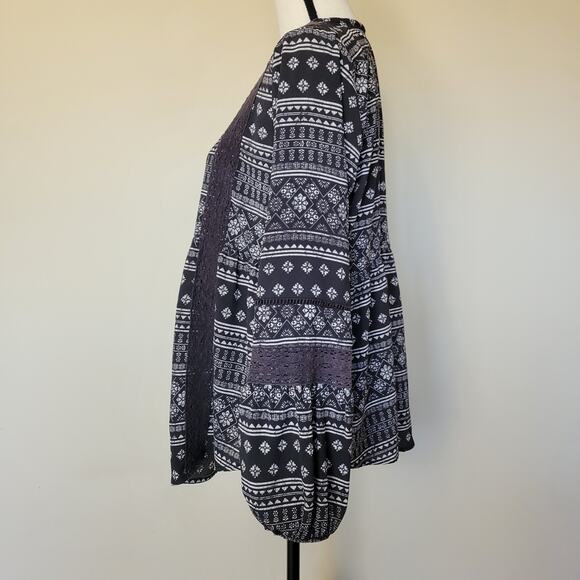 Hint Of Mint Sz L Peasant Boho Long Sleeve Pullover Top Crochet Lace Tassled - Picture 4 of 14